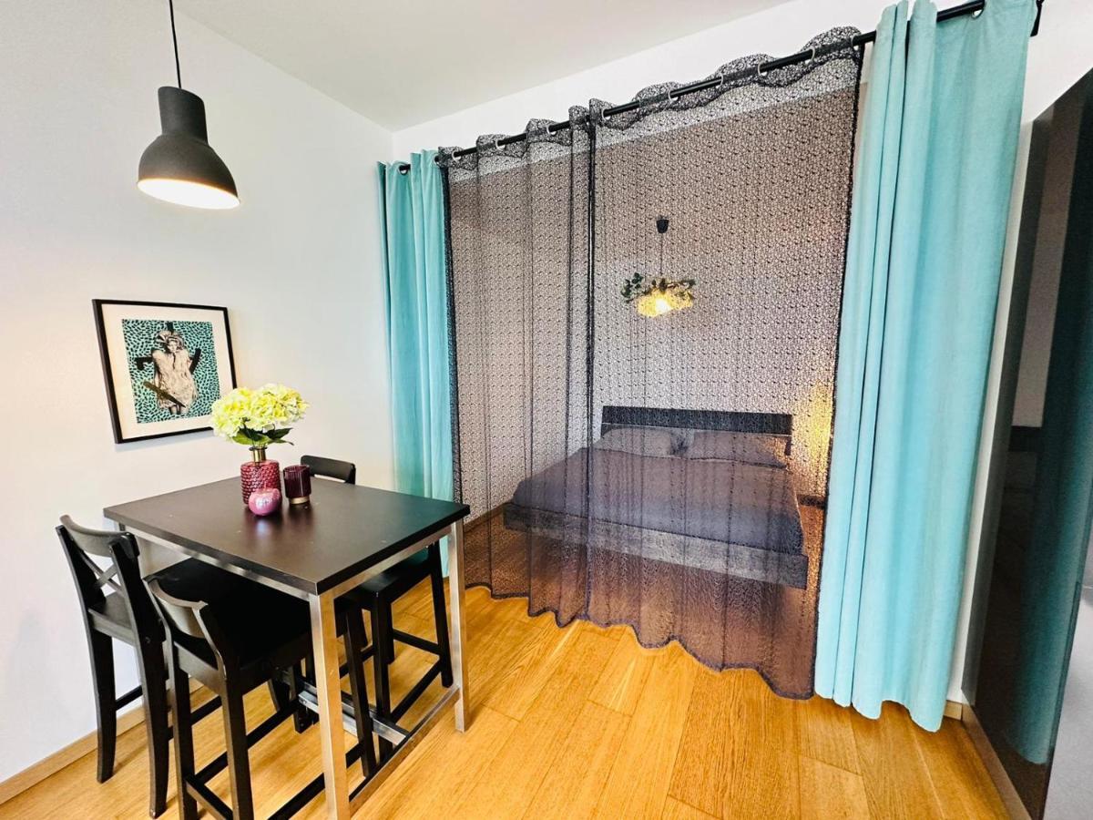 Apartments In Panorama City On 25Th Floor - Amazing View Close To Old Town Bratislava Esterno foto
