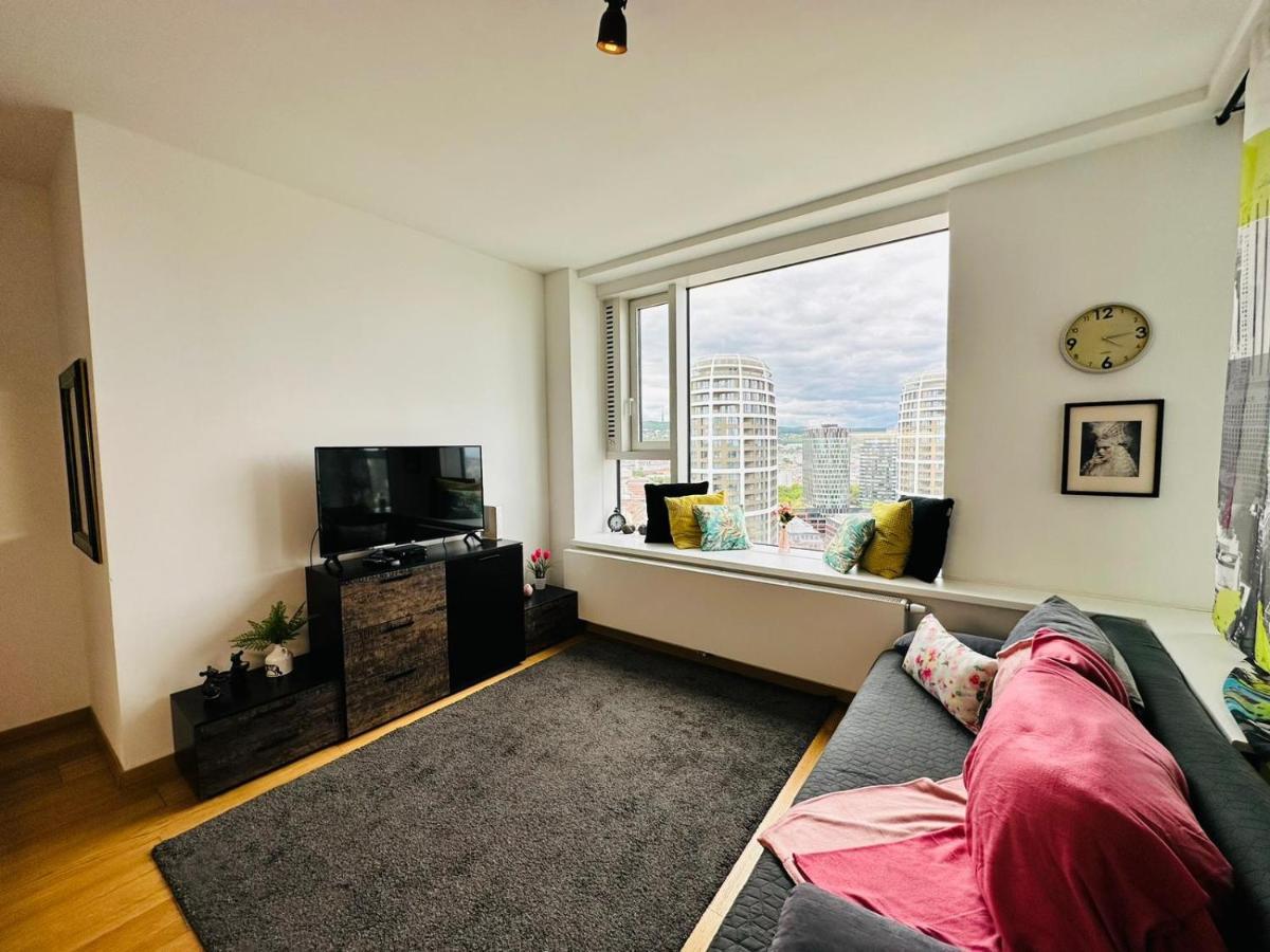 Apartments In Panorama City On 25Th Floor - Amazing View Close To Old Town Bratislava Esterno foto