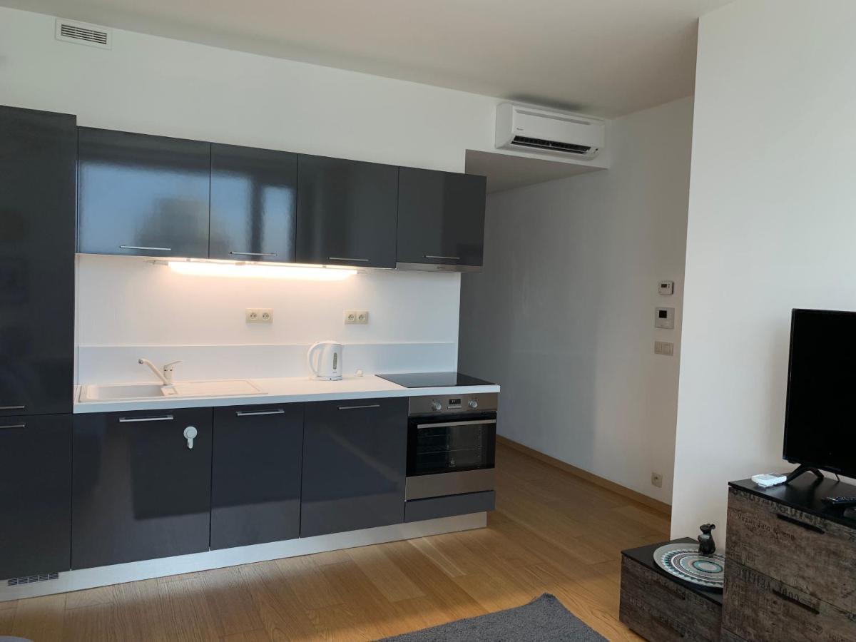 Apartments In Panorama City On 25Th Floor - Amazing View Close To Old Town Bratislava Esterno foto